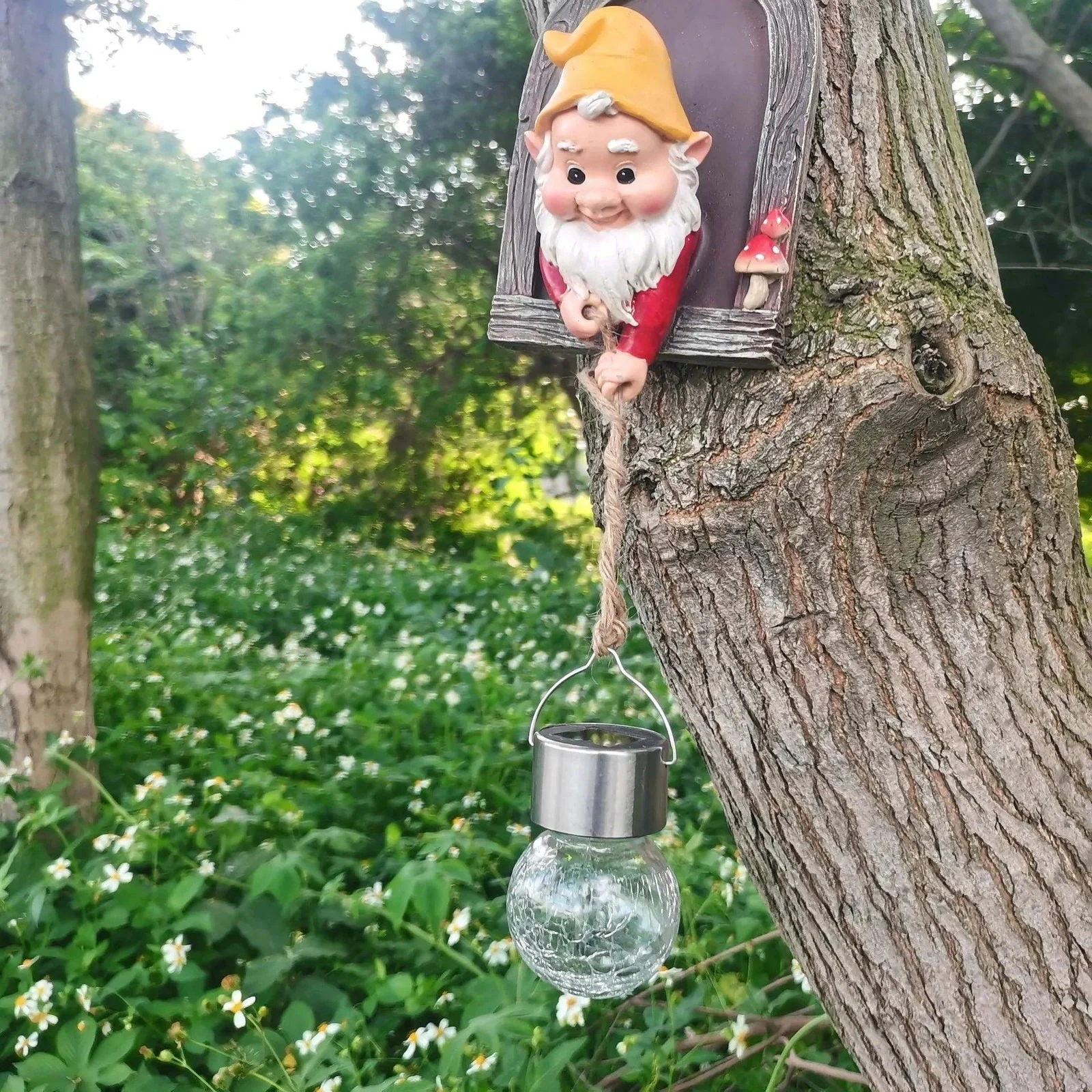 Creative Dwarf Solar Night Light: Charming Outdoor Garden Ornament -