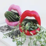 Creative Lips Flower Pot tag1