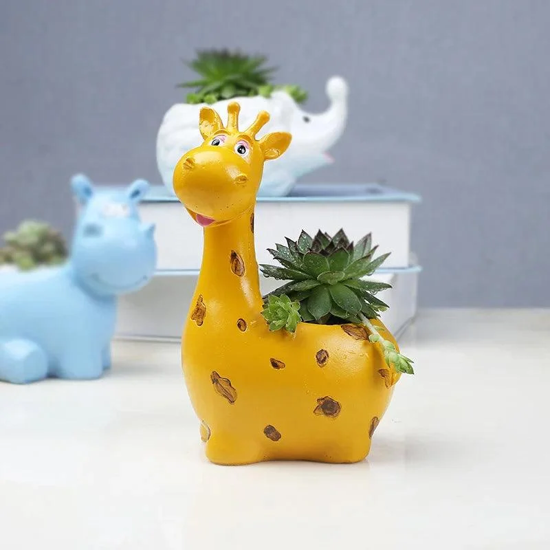 Creative Resin Animal Flower Pots: Cute Hippo and Giraffe Planters -