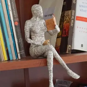 Creative Resin Reading Woman Statue - 