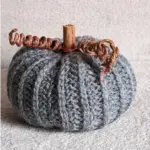 Crochet Halloween Decoration Ornament Big Pumpkin tag1