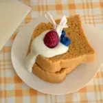 Croissant_Candle_Pastry_Shaped_Candle_-_-4170552 Croissant Candle Pastry Shaped Candle