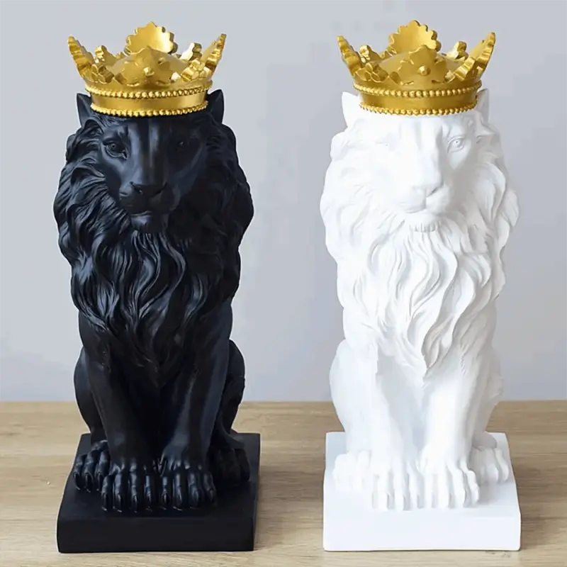 Crowned Lion Statue