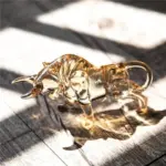 Crystal_Bull_Figurine_-_-_tag1_-4186730 Crystal Bull Figurine tag1