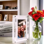 Crystal_DigiFrame_-_Motion_photo_frame_made_of_acrylic_with_seamless_video_playback_-_-_tag1_-4187054 Crystal DigiFrame Motion photo frame made of acrylic with seamless video playback tag1