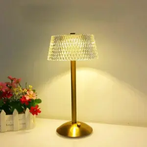 Crystal Table Lamp - Diamond Retro Design - LED Desk Lamp - Wireless Table Lamp - Bedroom, Office - Decoration
