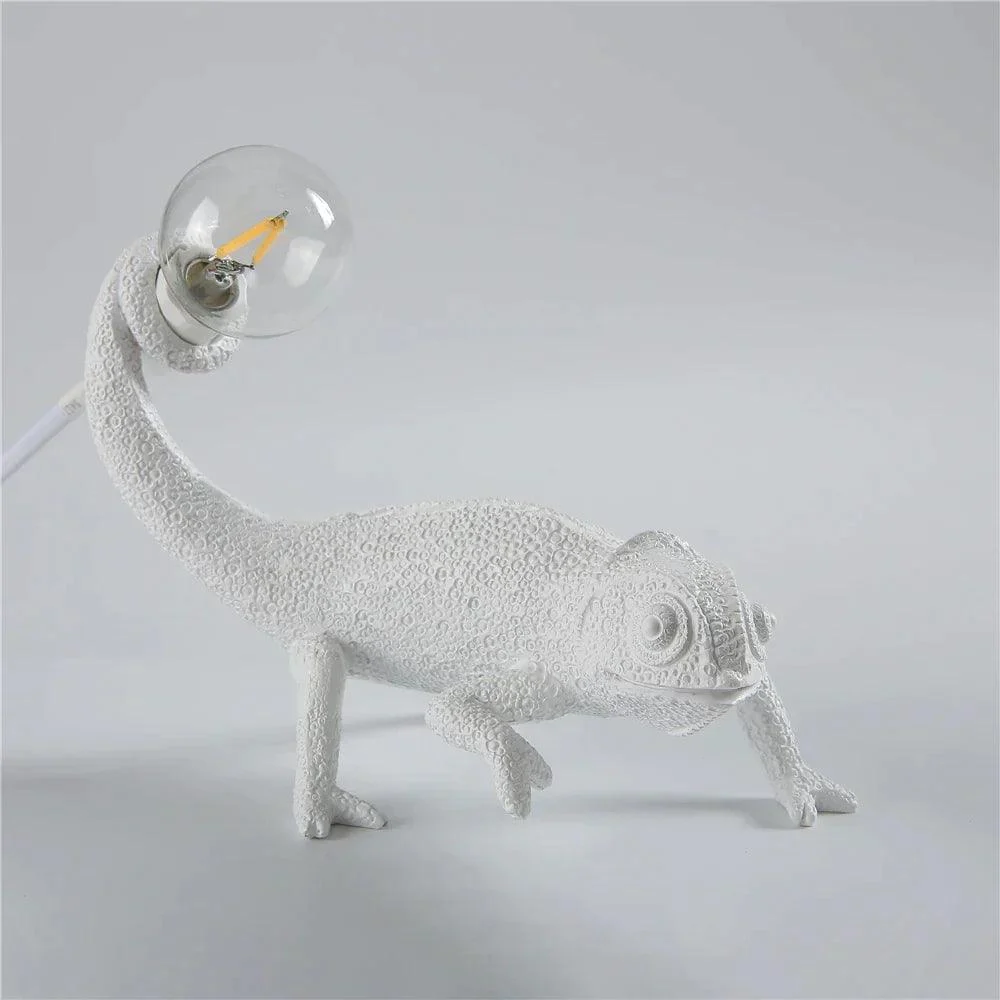 Cute Chameleon Wall Lamp: Dorm Room Night Light Décor -