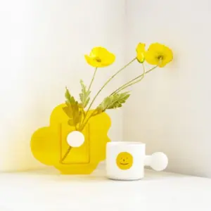 Cute Floral Acrylic Vase