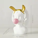 Cute_Girl_Chewing_Bubble_Gum_Vase_-_-_tag1_-4190290 Cute Girl Chewing Bubble Gum Vase tag1