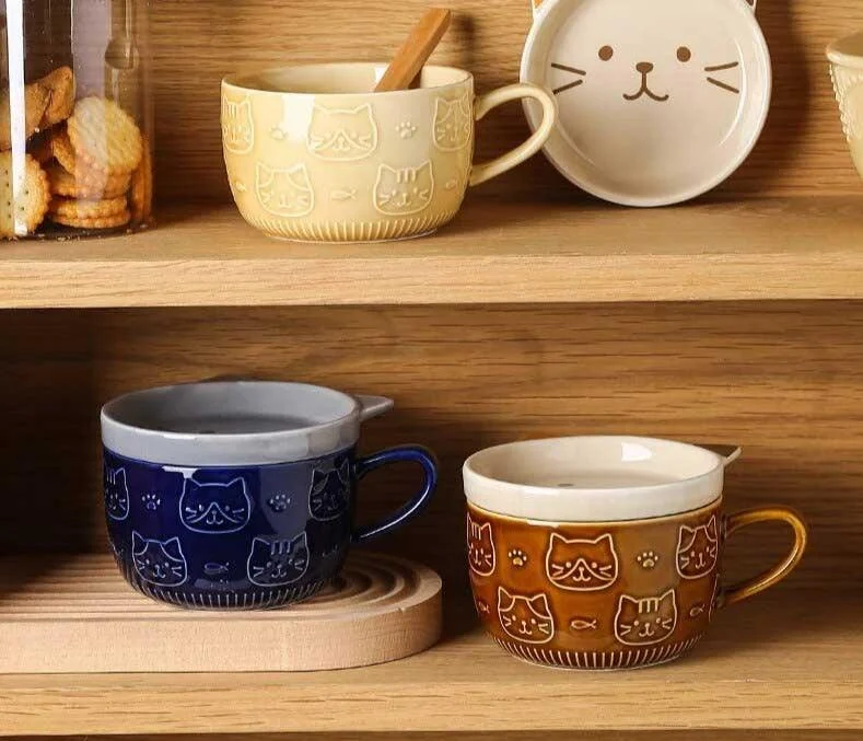 Cute Japanese style Ceramic Lucky Cat Mug -