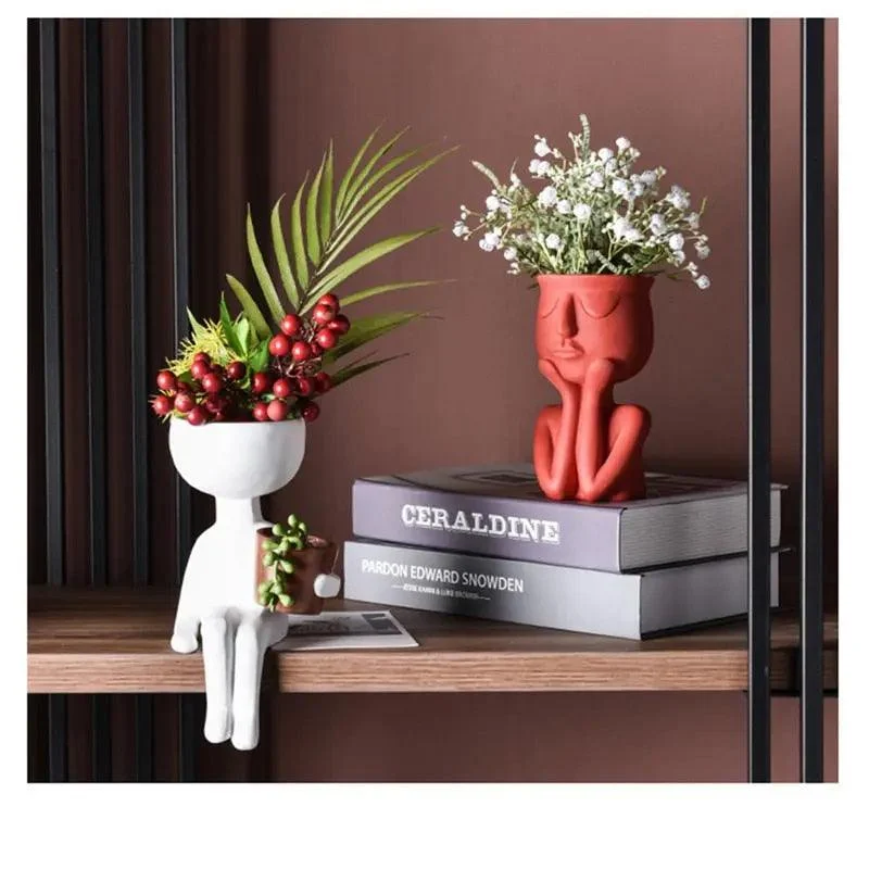 Cute Sculpture Vase -