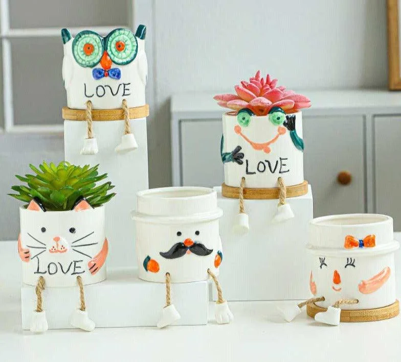 Cute Smiling Ceramic Face Planter Pot with Rope Legs -