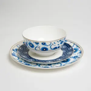 Ozarke's Gem Blue and White Plate Set