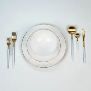 Ozarke's Miguel Marble Design Plate Set
