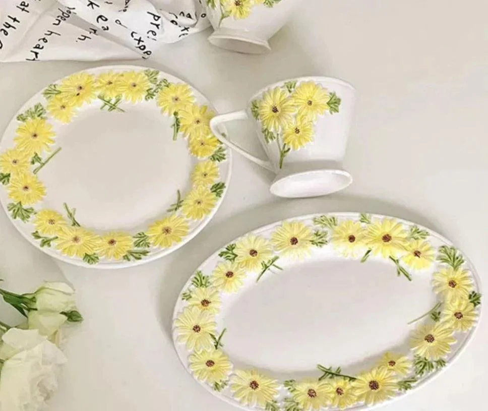 Daisy Dinnerware Set Underglaze Ceramic Plates -