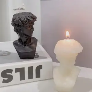 David - Stylish scented candles for home decoration