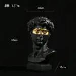 David sculpture by Michelangelo tag1
