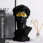David sculpture by Michelangelo tag1