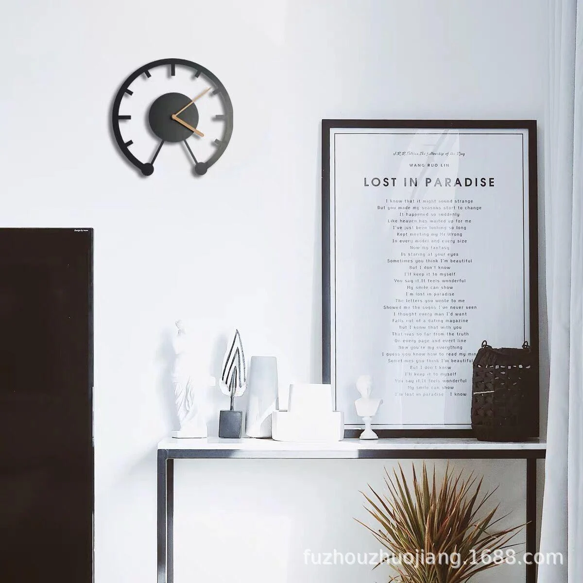 Decorative Modern Wall Clock for Livingroom 12 Inches -