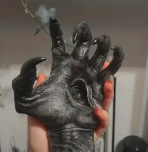 Demon Claw Demon Eye Witch Arm Wall Hanging Resin Pendant Ornament