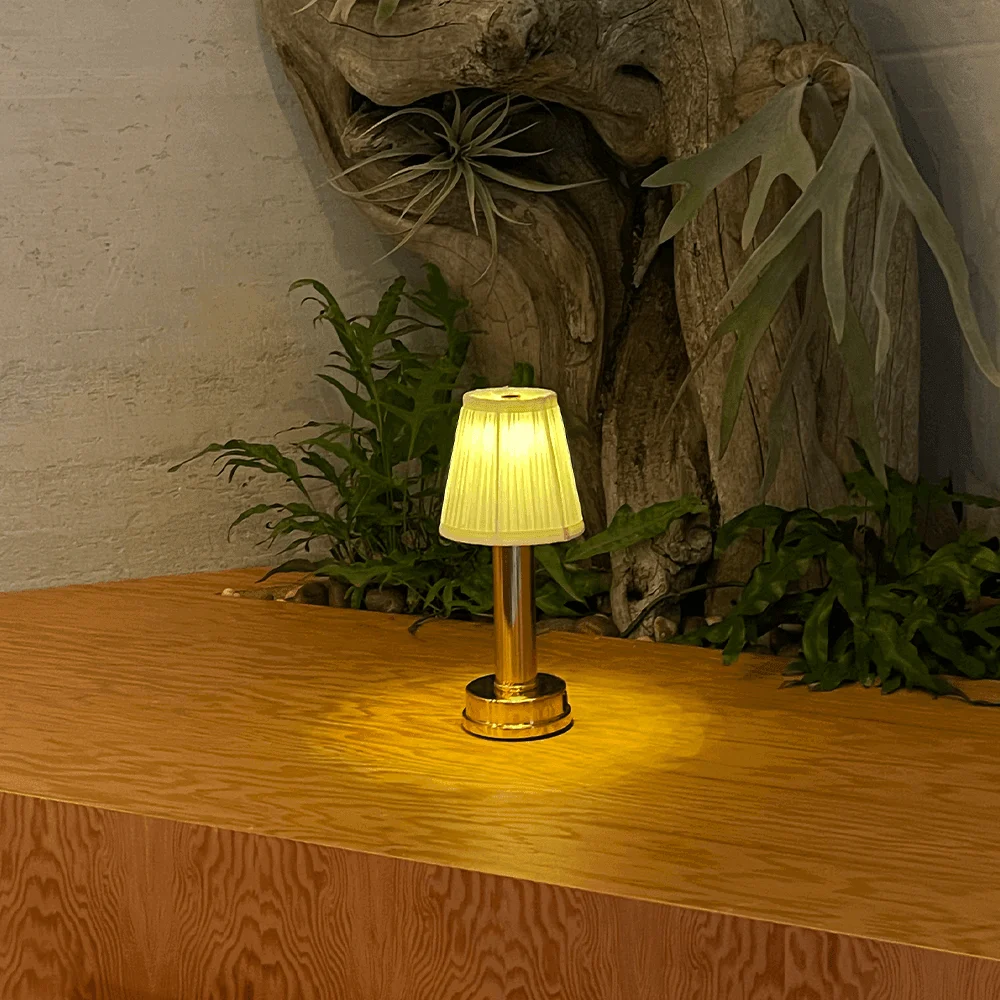 Doku Fabric Table Lamp Wireless Water Resistant and Rechargeable -  - #tag1#