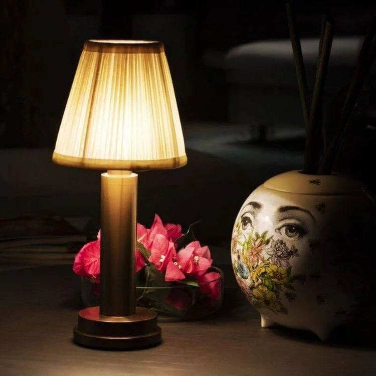 Doku Fabric Table Lamp Wireless Water Resistant and Rechargeable -  - #tag1#