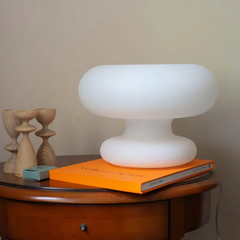Donut Table Lamp 13 568141b1 d5b3 4a34 bafb fddfe89038cc