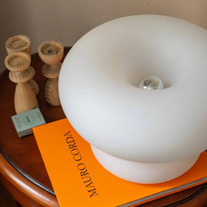 Donut Table Lamp 18 e97af8f6 3698 4cc1 9a4f 416cd43eb74d