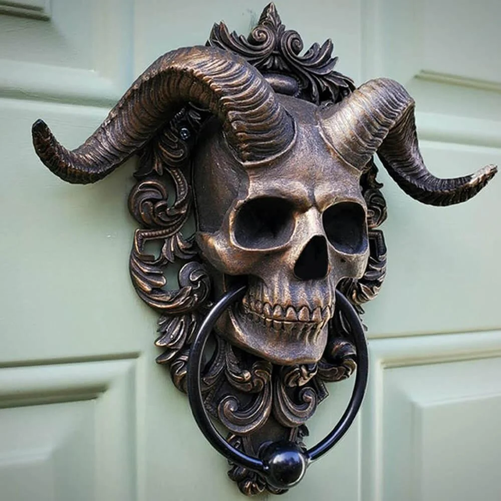 Door knocker - Horned Skull - Gothic Design - Creepy and Atmospheric -  - #tag1#