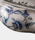 Dragonfly Blue White Porcelain Trinket Box with Crackle Glaze 22.5 x 18.5 cm tag1