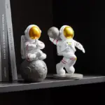 Dunk-Yoga_Astronaut_Figurine_-_-_tag1_-4197029 Dunk Yoga Astronaut Figurine tag1