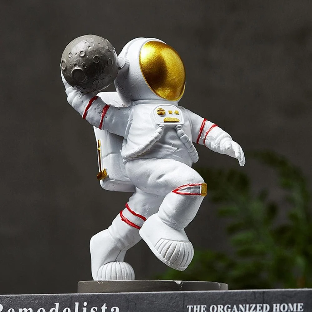 Dunk/Yoga Astronaut Figurine -  - #tag1#