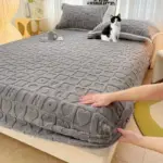 Dustproof Breathable Fitted Sheet Soft Comfortable Bedding Mattress Protector Cover tag1