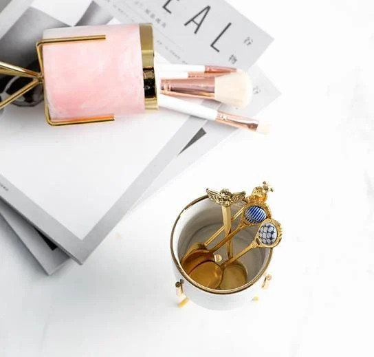 Easel Pod -  - #tag1#