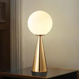 Edge Table Lamp