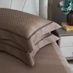 Elegance Brown Duvet cover set made of Egyptian Cotton tag1