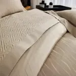 Elegance Gold Duvet cover set made of Egyptian Cotton tag1