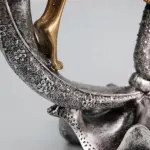 Elegant_Kissing_Couple_Sculpture_-_-4182135 Elegant Kissing Couple Sculpture