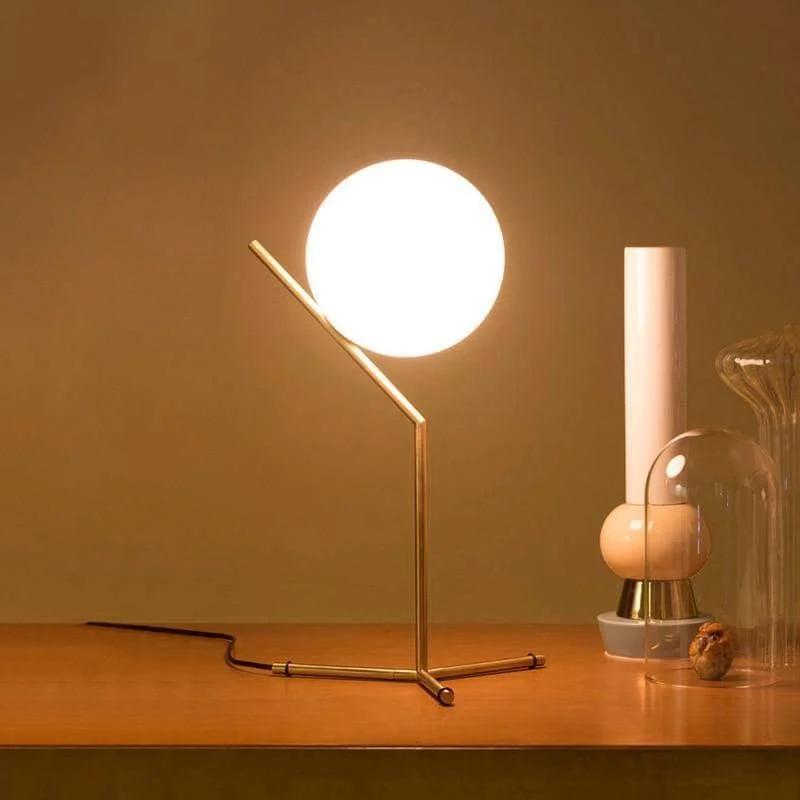Elegant Minimalist Ball Lamp - Perfect for Enhancing Your Space -