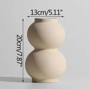 Elegant Vase Athena