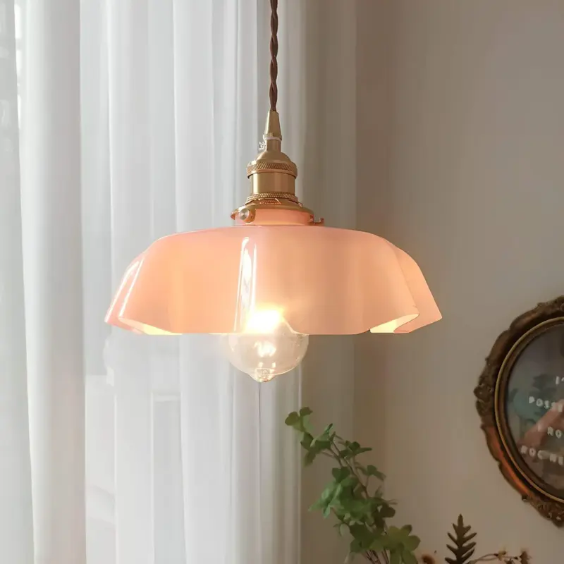 EleganzLicht MessingHangelampemitklassischemDesign3xlumina