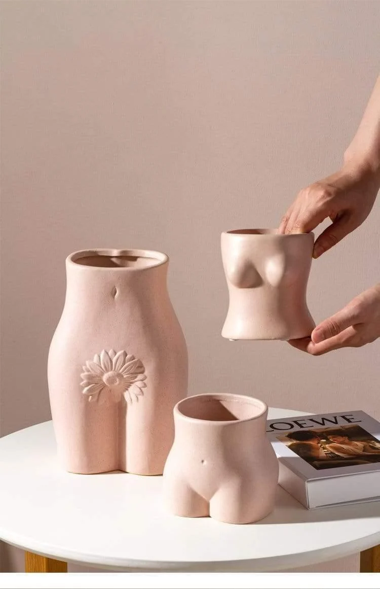 Eleri Vases -