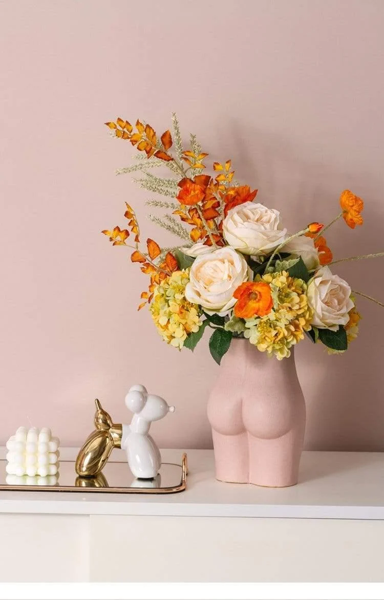 Eleri Vases -