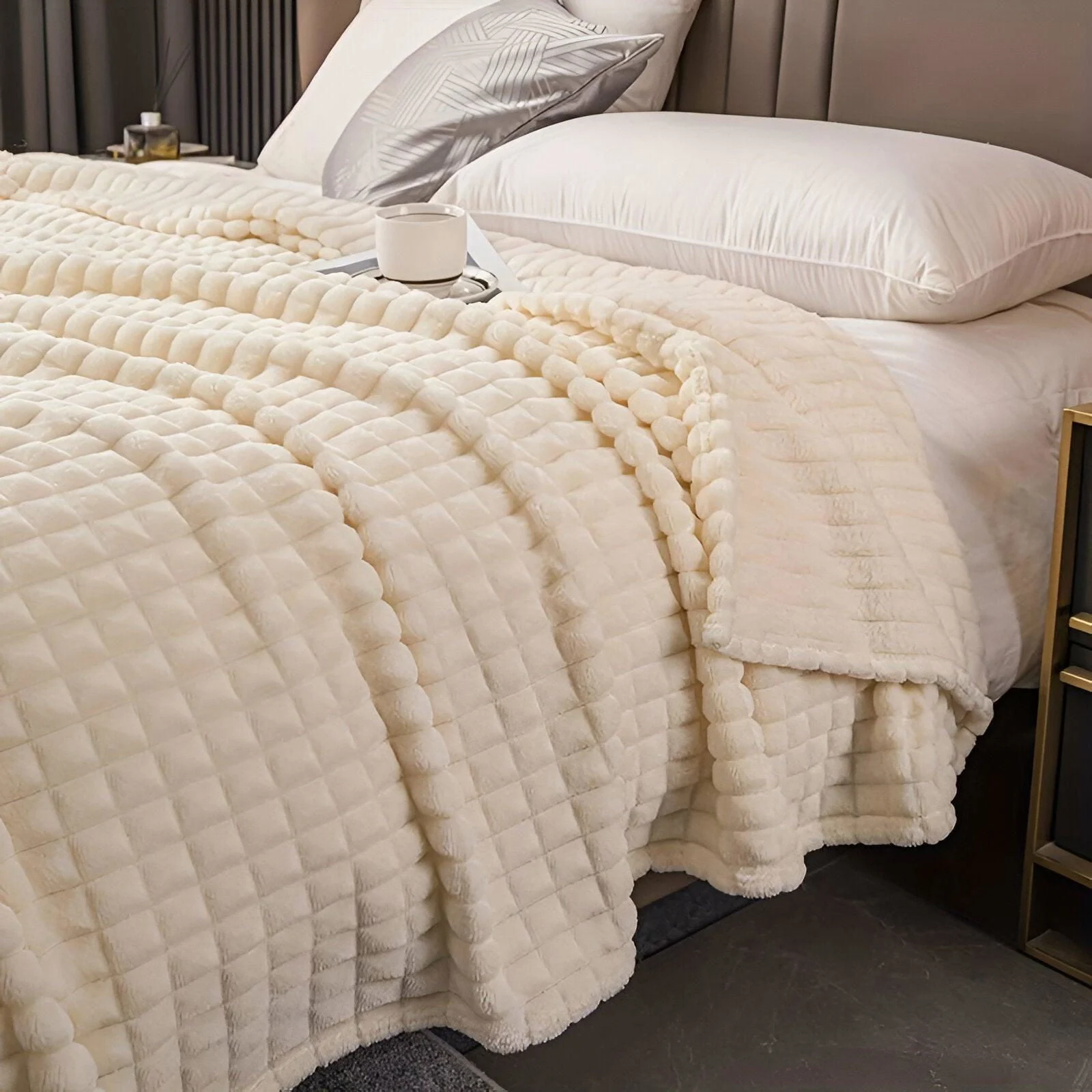 EliteWave Plaid - Ultra plush Structured Coral Fleece Blanket -  - #tag1#
