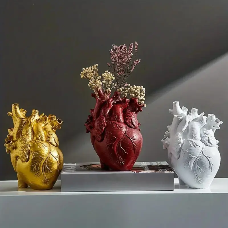 Elvase Heart shaped Ceramic Vase tag1