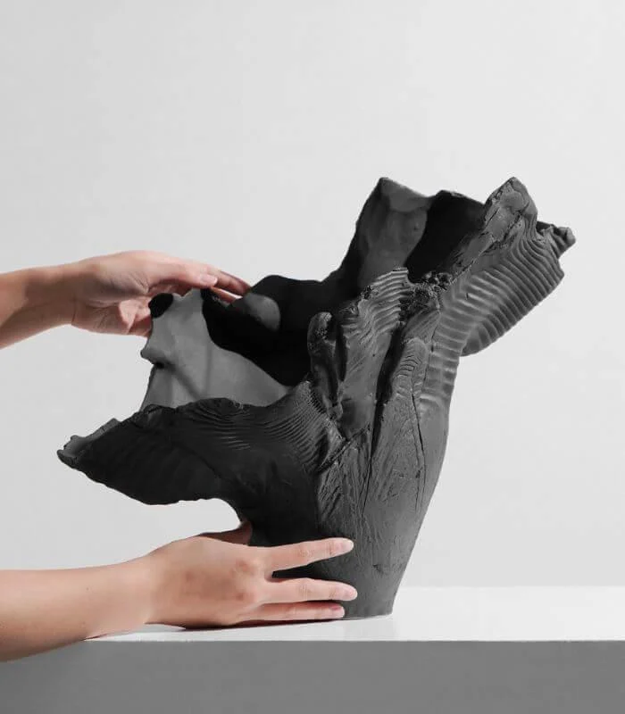 Enigmatic Obsidian Sculptural Vase - Handcrafted Modern Art Décor (44cm) -  - #tag1#