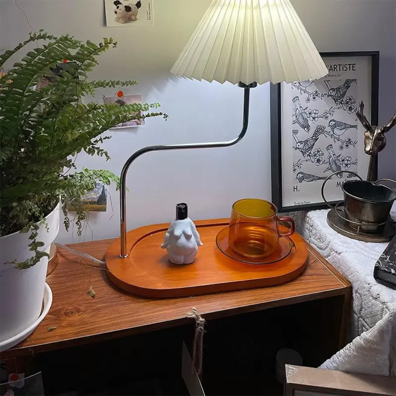 EternaTLTableLamp