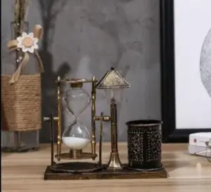 European Retro Hourglass Night Light Sandy Sculptures and Statues