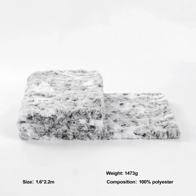 FabianLuxe Soft Faux Fur Blanket tag1