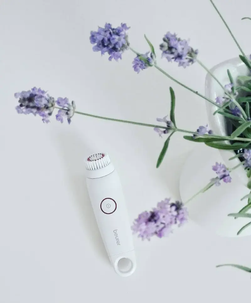 Facial Cleansing Brush tag1